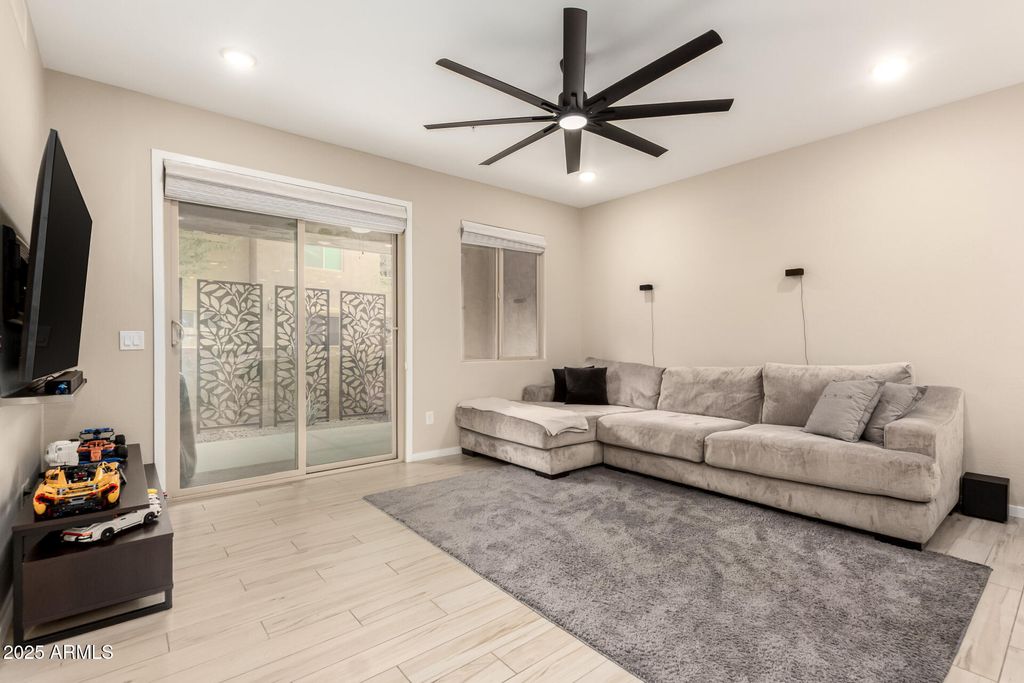 Photo of 250 W Queen Creek Road #131, Chandler, AZ 85248 (MLS # 6925887)