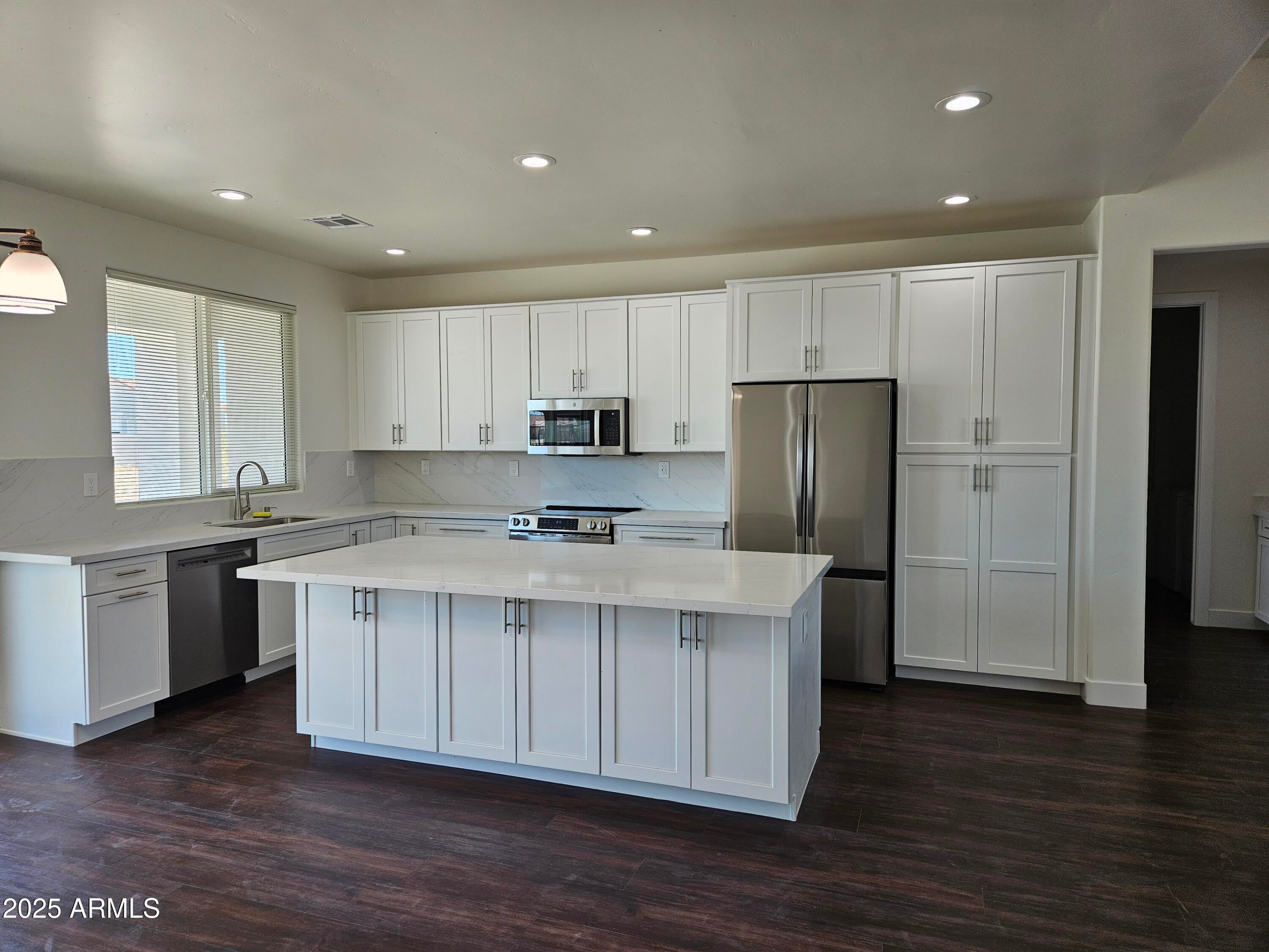 10158 W SAN LAZARO Drive