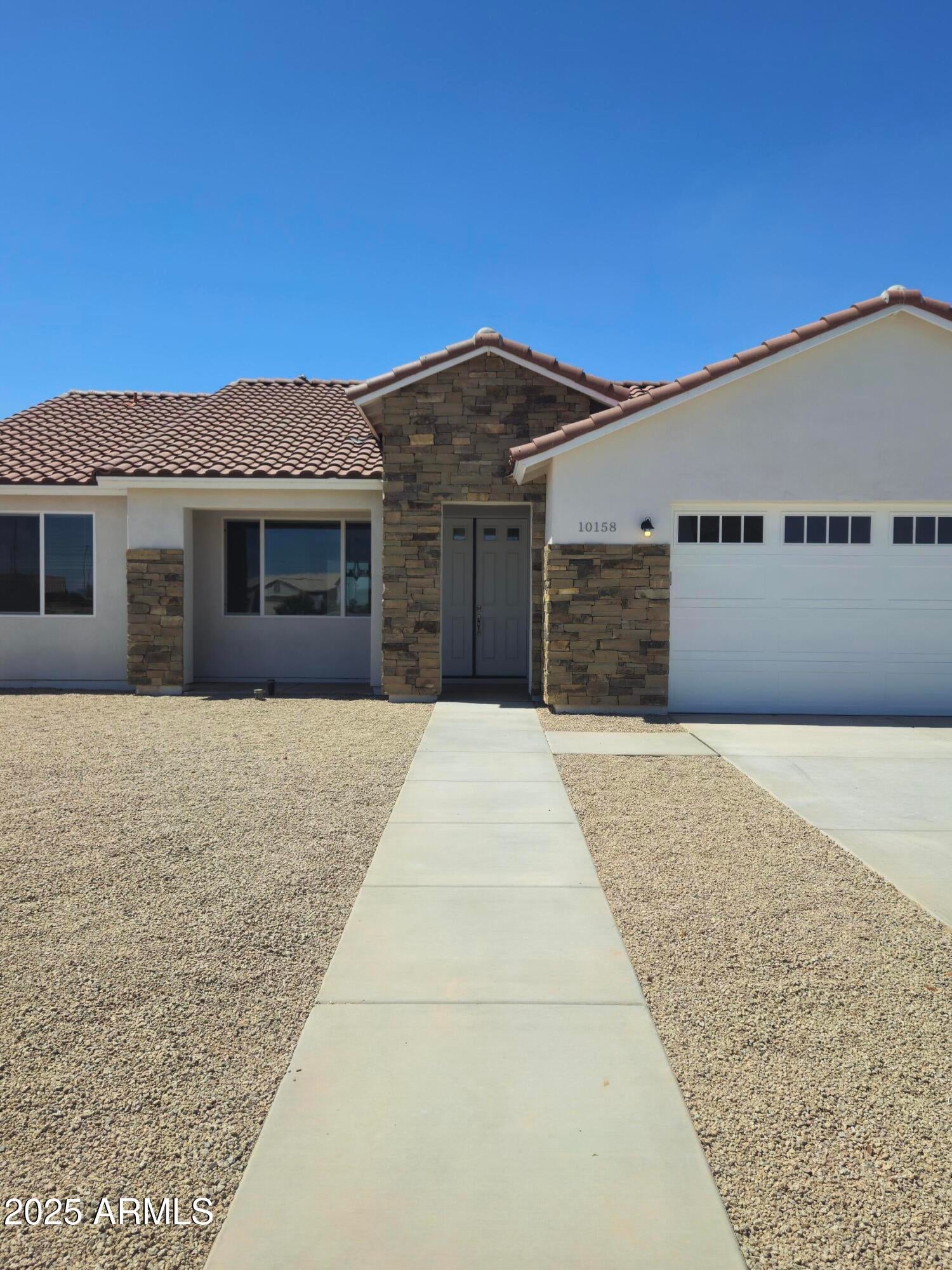10158 W SAN LAZARO Drive