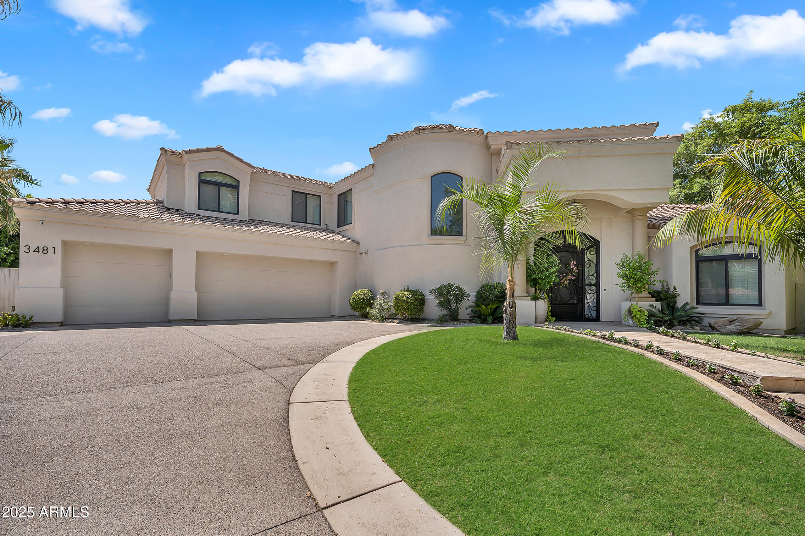 3481 S VISTA Drive