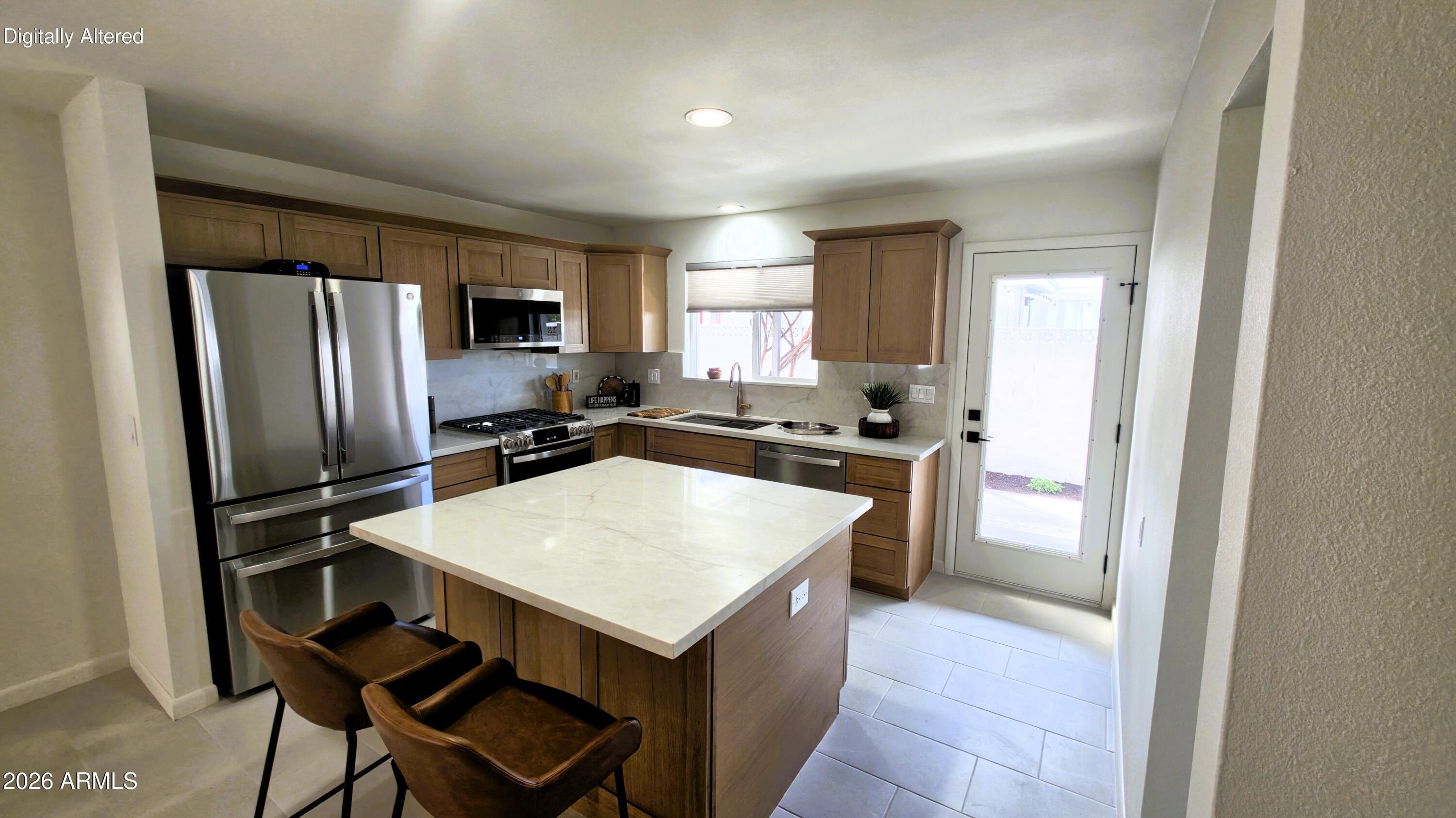 6946 E GRANADA Road