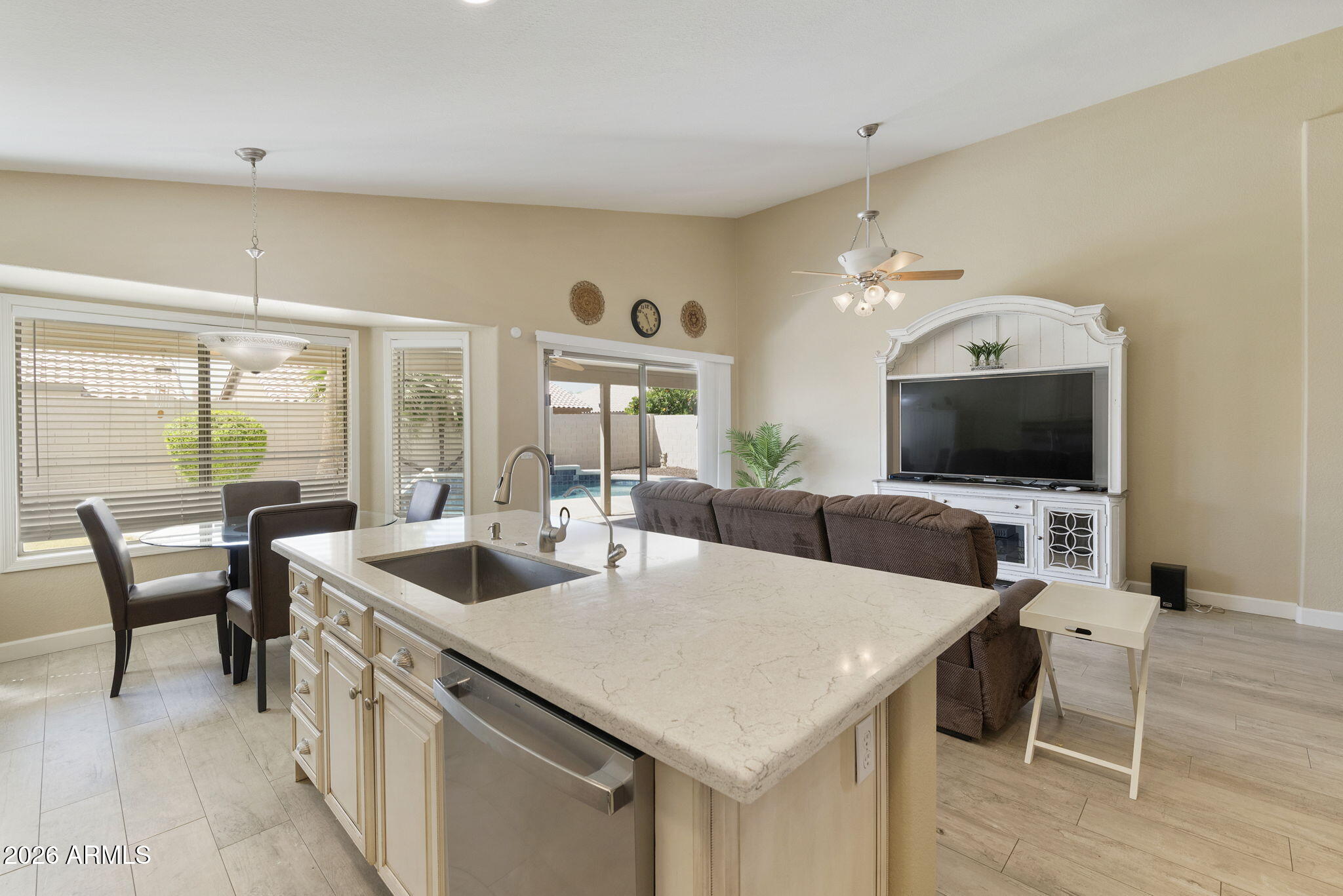 SONOMA RANCH - Residential