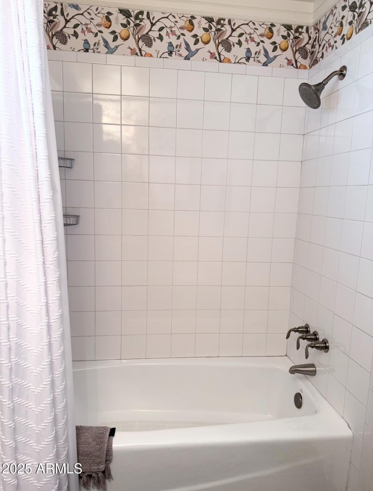 Phoenix, Arizona 85018, United States, 3 Bedrooms Bedrooms, ,2 BathroomsBathrooms,Residential,Active,154533