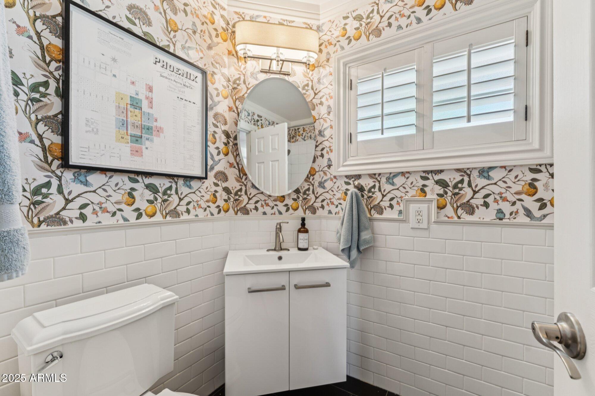 Phoenix, Arizona 85018, United States, 3 Bedrooms Bedrooms, ,2 BathroomsBathrooms,Residential,Active,154533