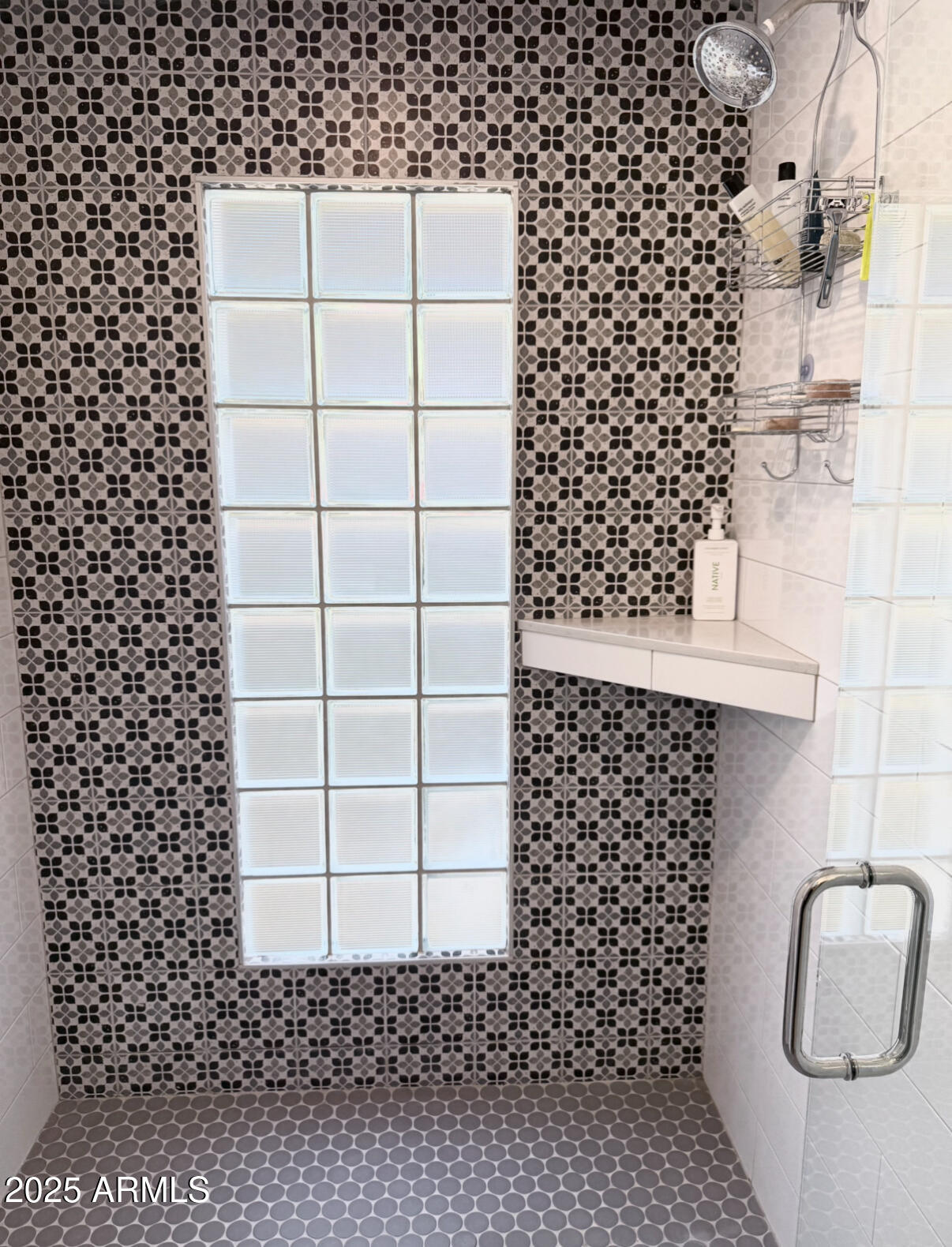 Phoenix, Arizona 85018, United States, 3 Bedrooms Bedrooms, ,2 BathroomsBathrooms,Residential,Active,154533