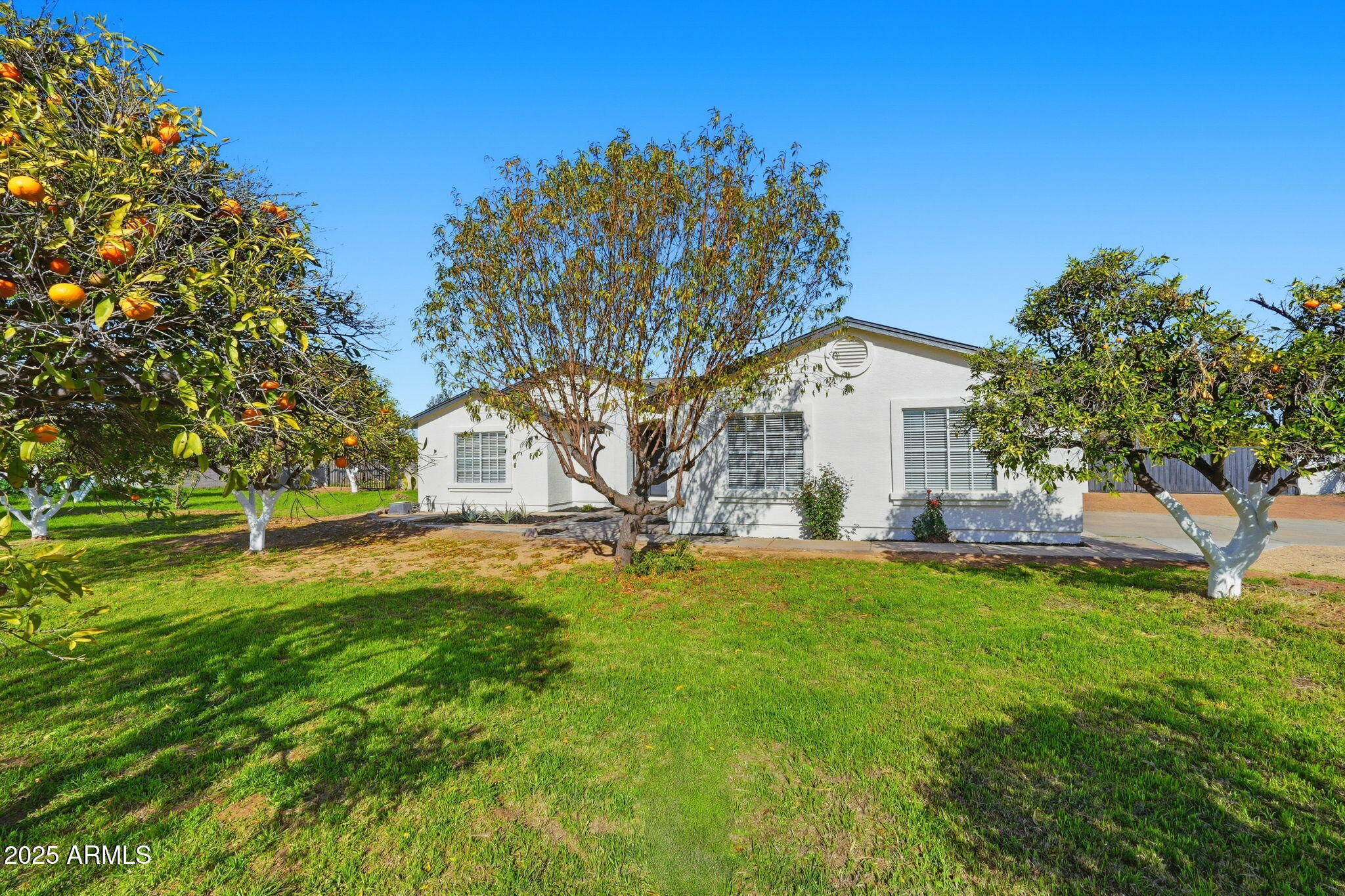 19012 E Karsten Drive