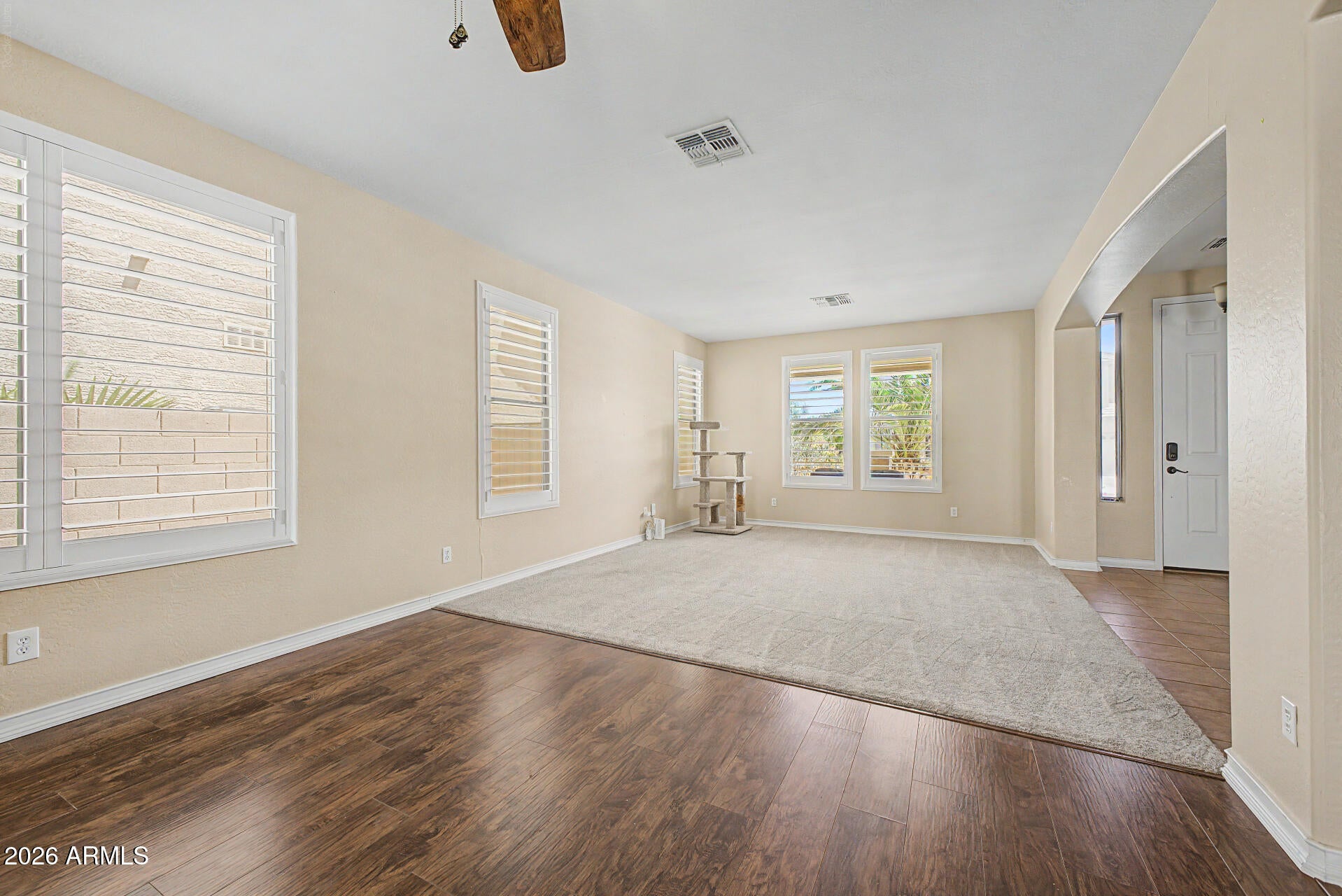 17940 W DESERT Lane