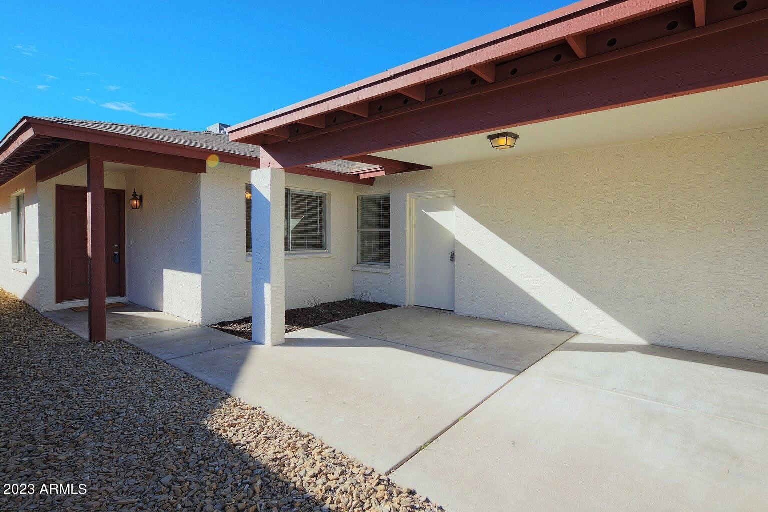 1947 E INTREPID Avenue