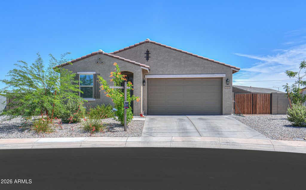 Photo of 320 S Saint Augustine Court, Casa Grande, AZ 85194 (MLS # 7032004)