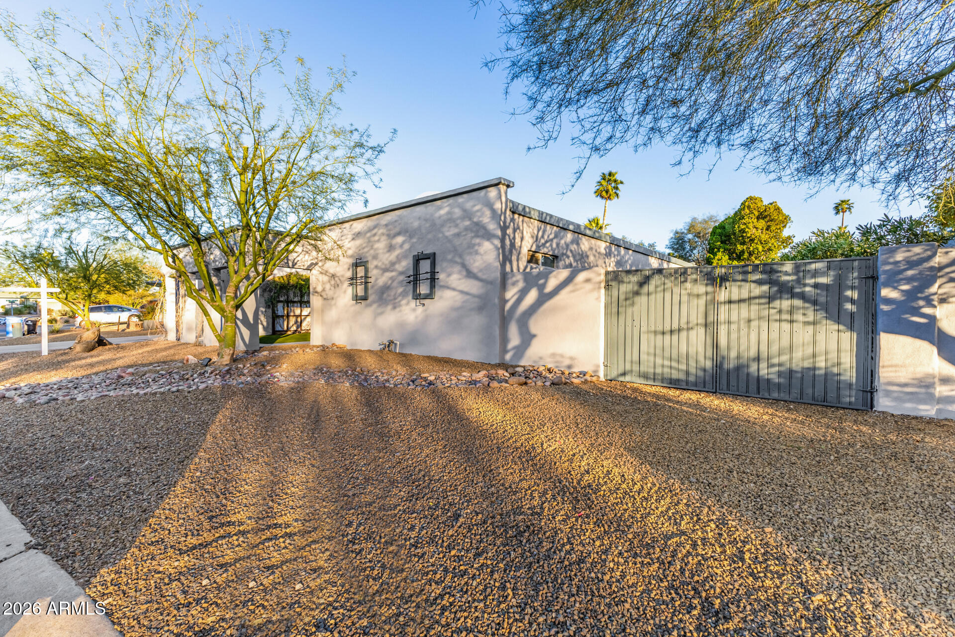 9417 N ARROYA VISTA Drive