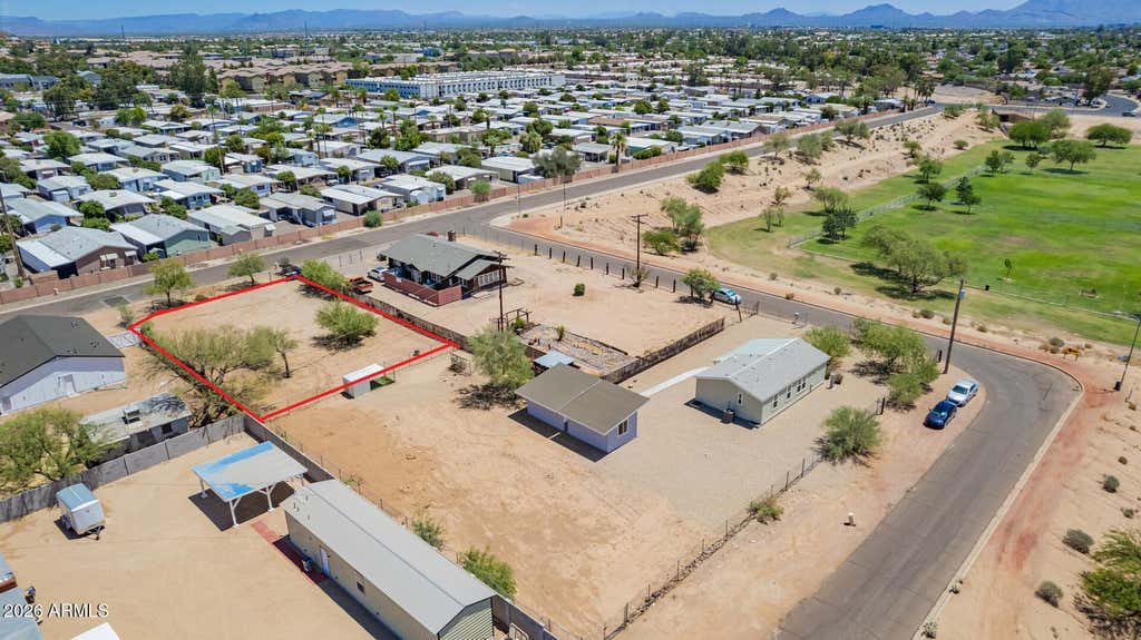 Photo of 2219 E John Cabot Road #-, Phoenix, AZ 85022 (MLS # 7051119)