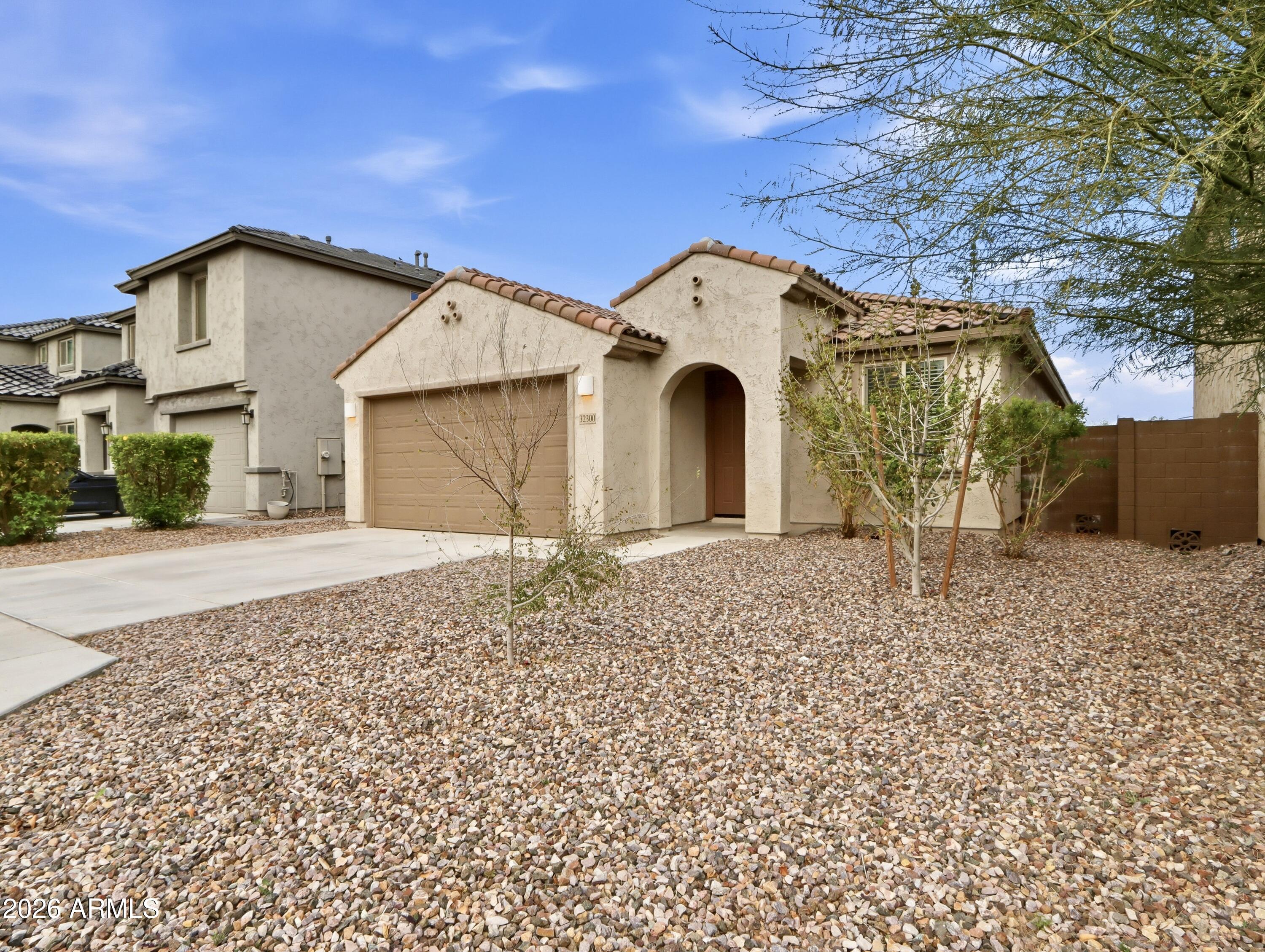 32300 N DAYLIGHT Drive