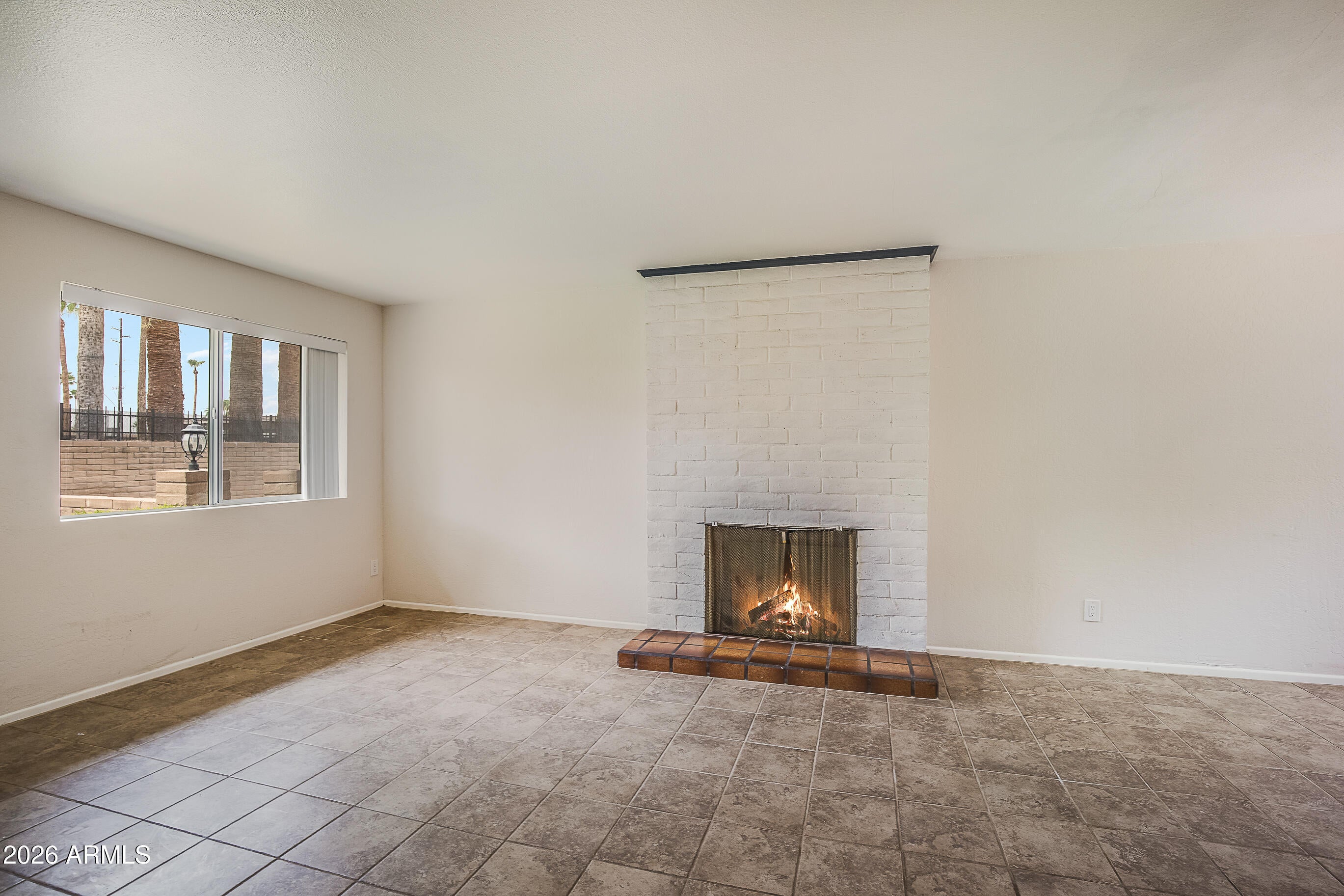 2725 S Rural Road 14