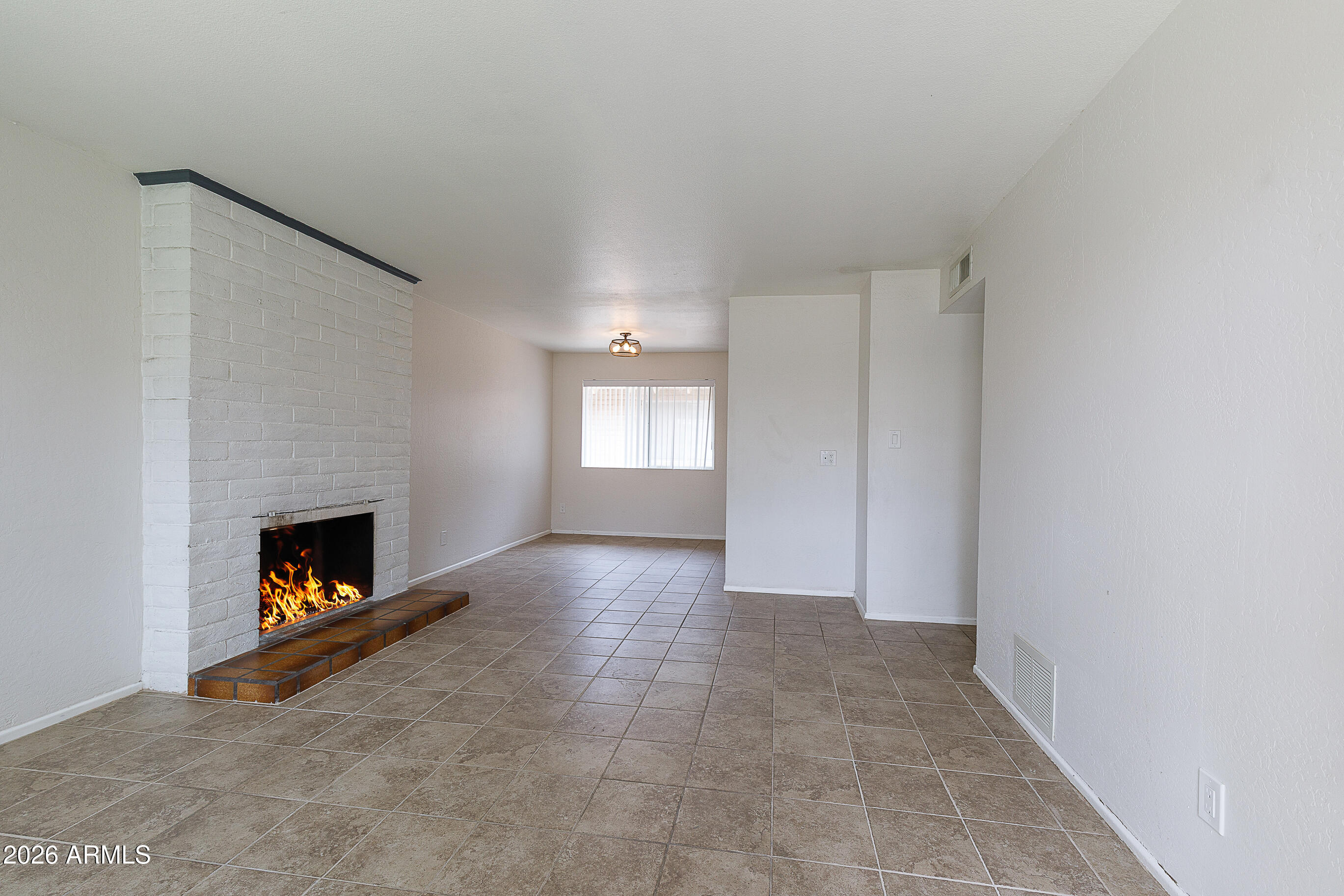 2725 S Rural Road 14