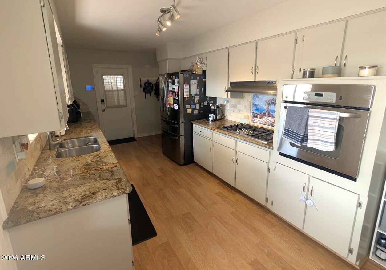 2240 W BERRIDGE Lane