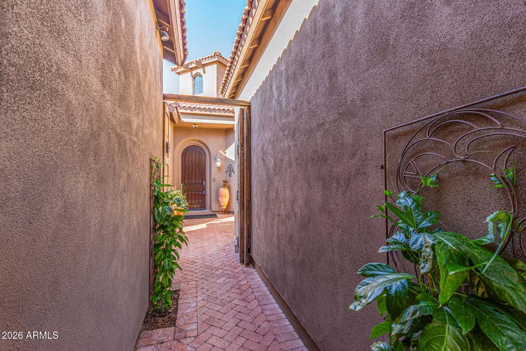 Photo of 11692 N 134th Street, Scottsdale, AZ 85259 (MLS # 7033979)