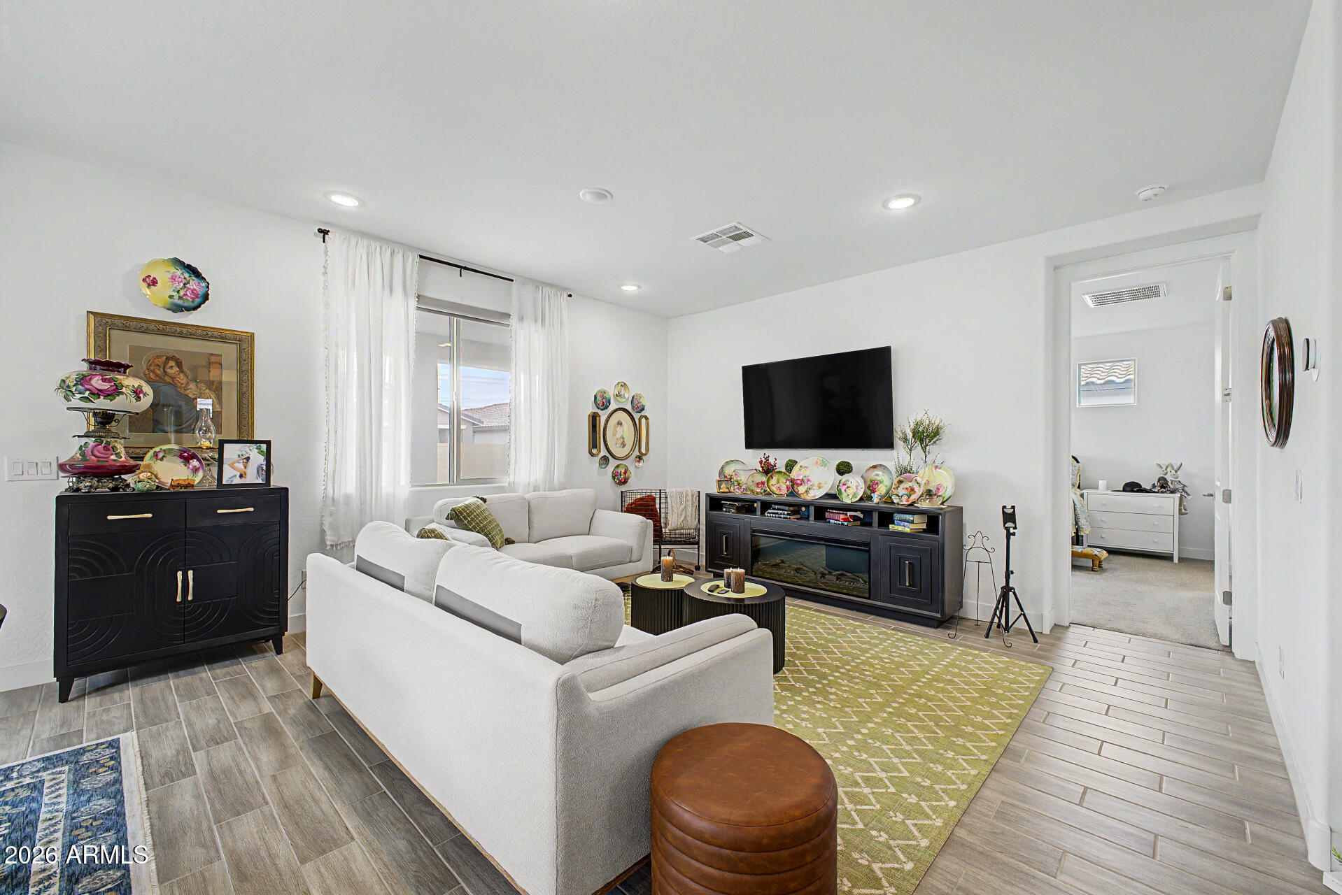 12711 W PARKWAY Lane