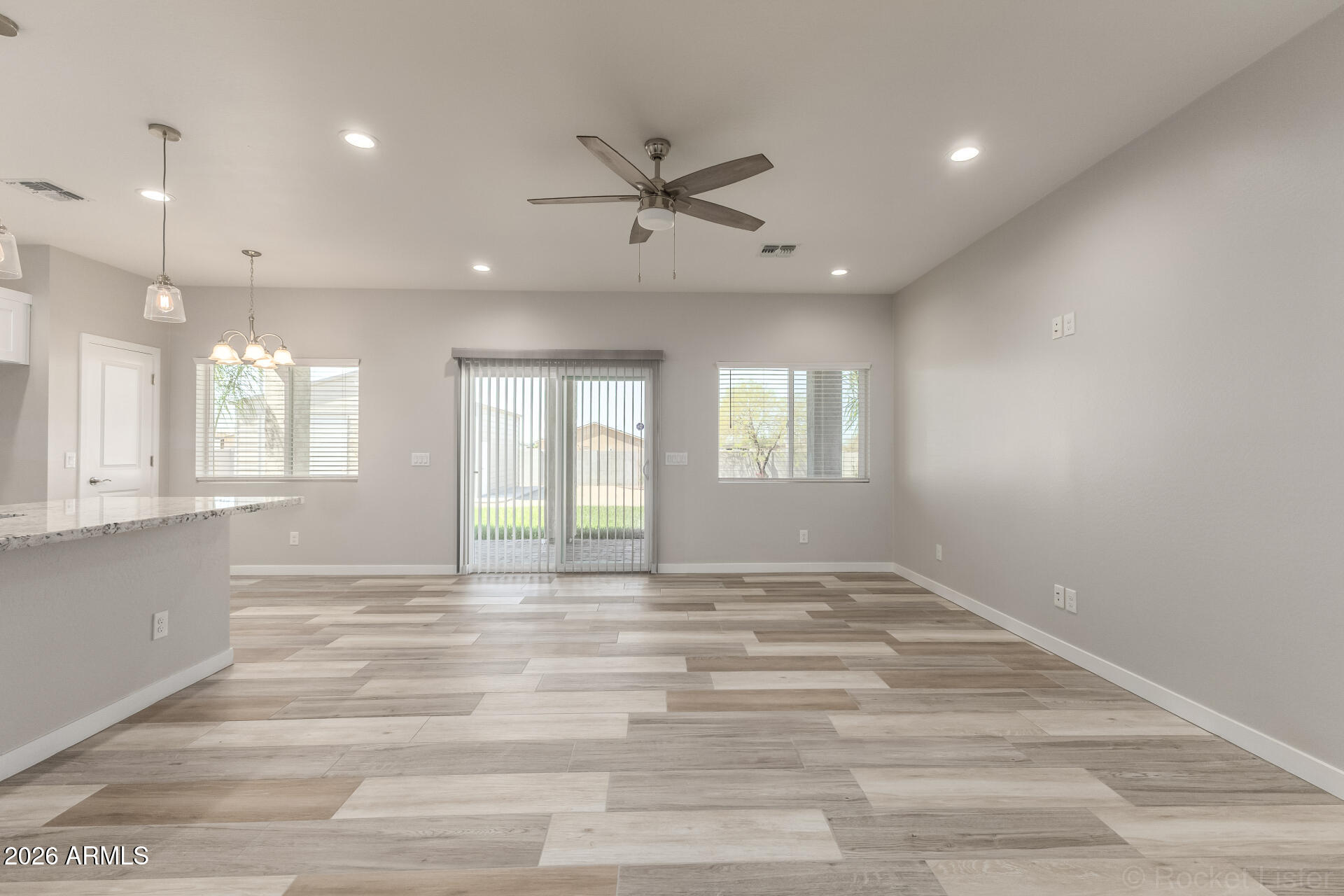 3940 N JUNIPER Drive