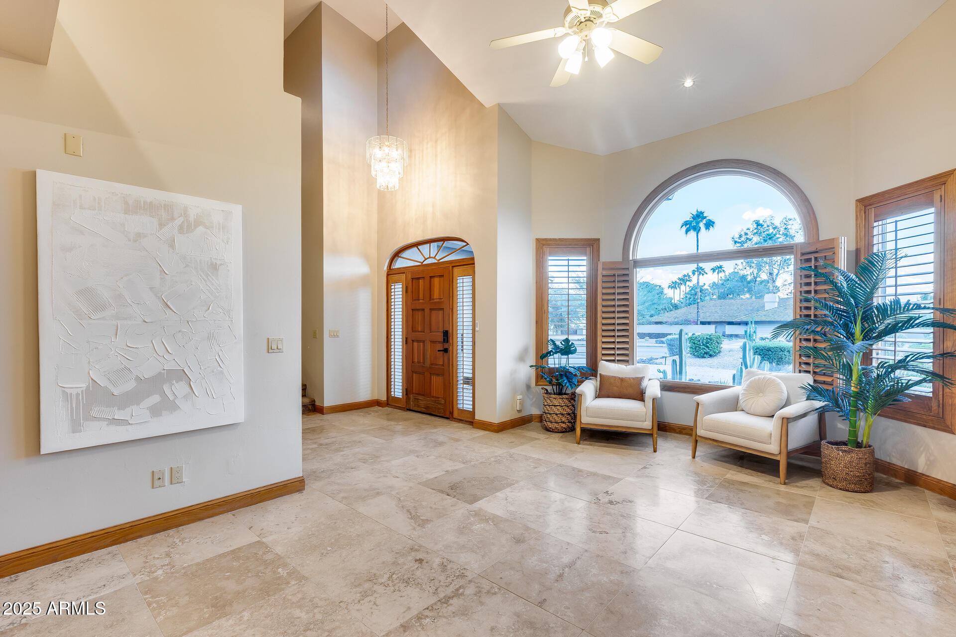 3844 E EQUESTRIAN Trail