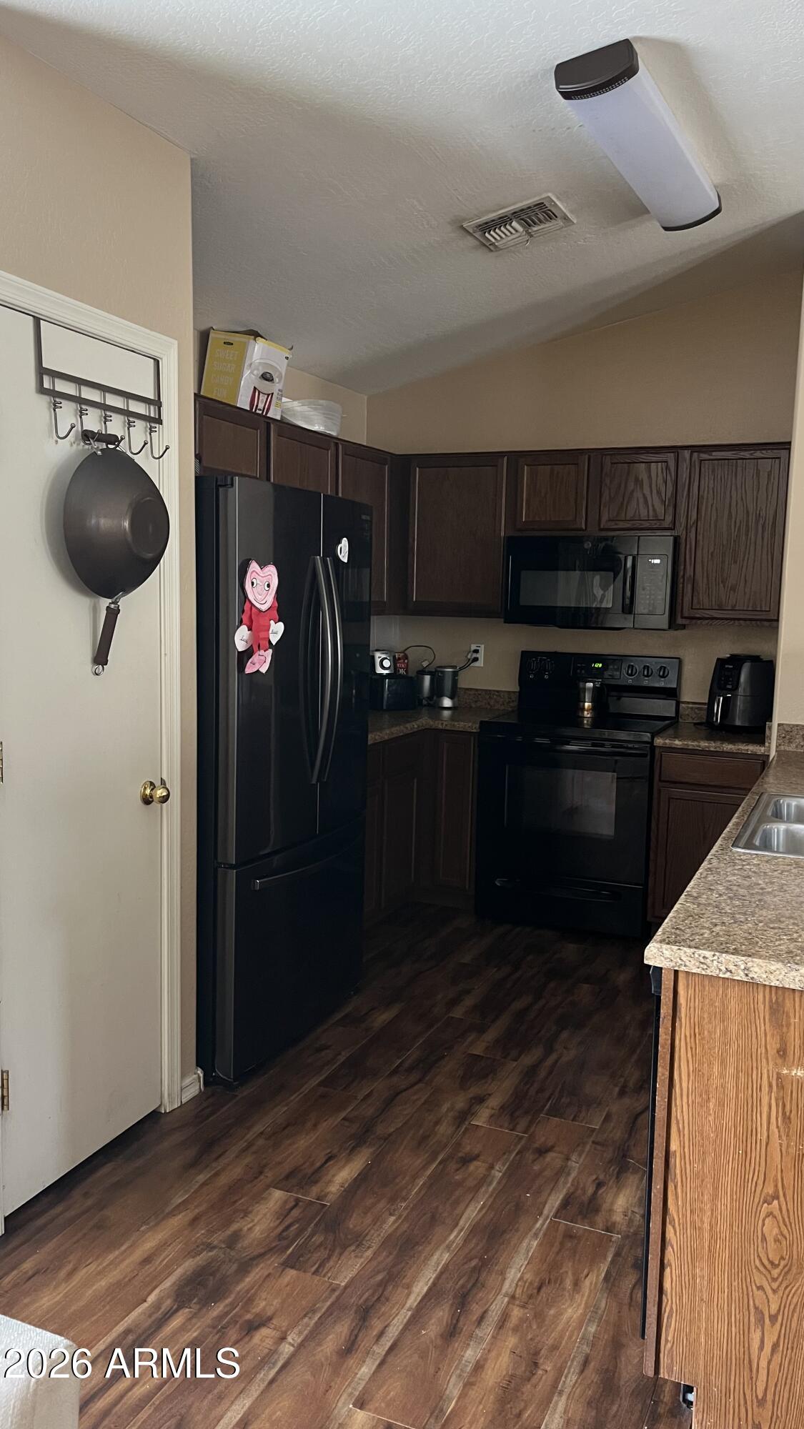 24005 W HIDALGO Avenue