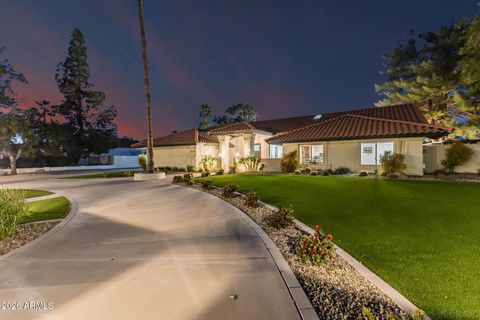 4132 W PARADISE Lane Phoenix AZ 85053