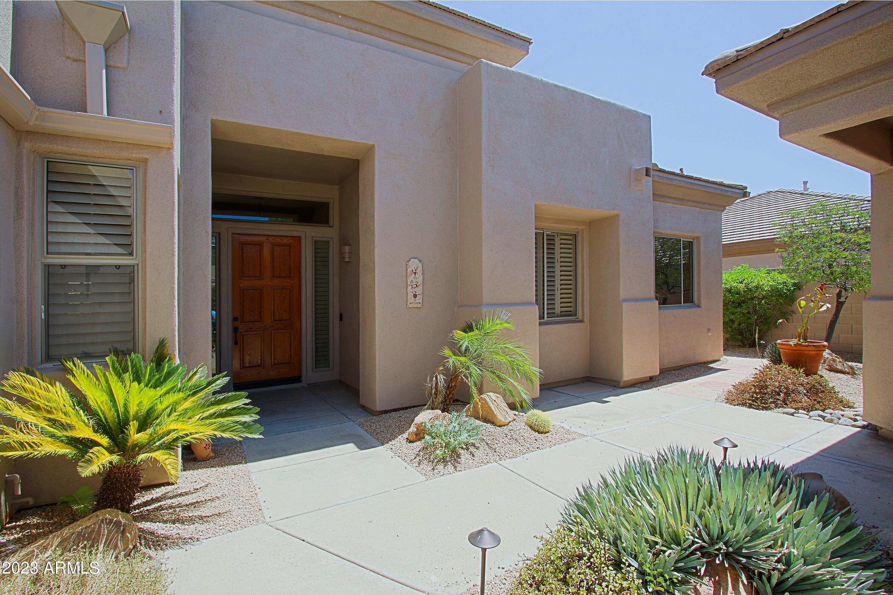 6623 E WHISPERING MESQUITE Trail