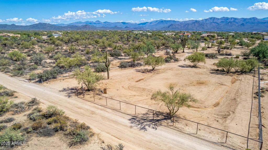 Photo of 31041 N 160th Street #B, Scottsdale, AZ 85262 (MLS # 6925847)