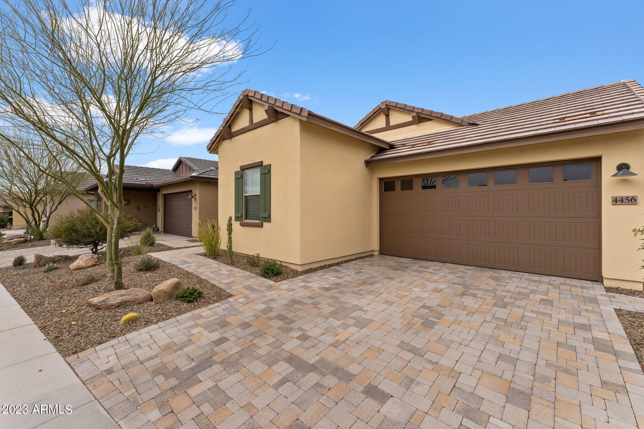 4456 COVERED WAGON Trail