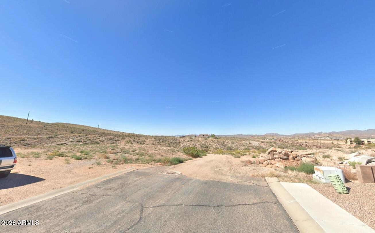 3000 Canyon del Vista Drive -