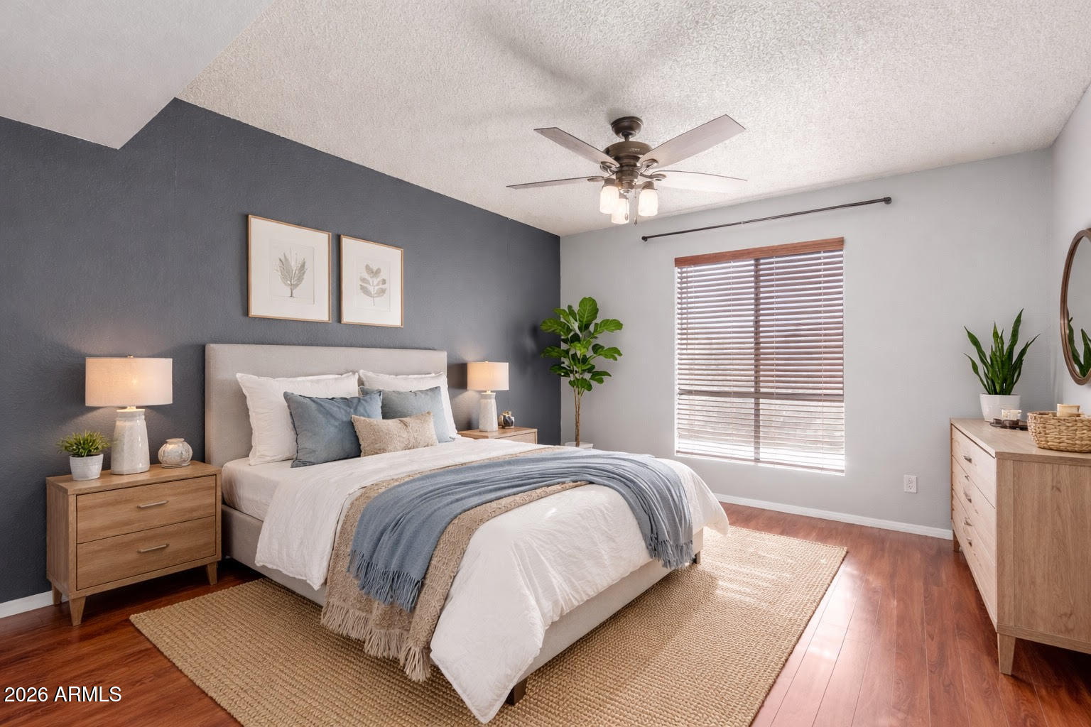 7300 N DREAMY DRAW Drive 211