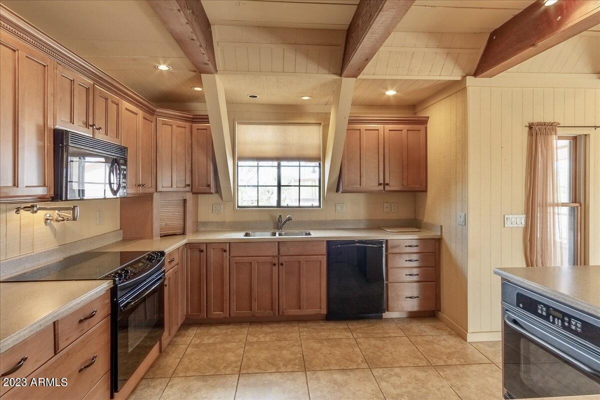 OCOTILLO GRANDE RANCHES - Residential