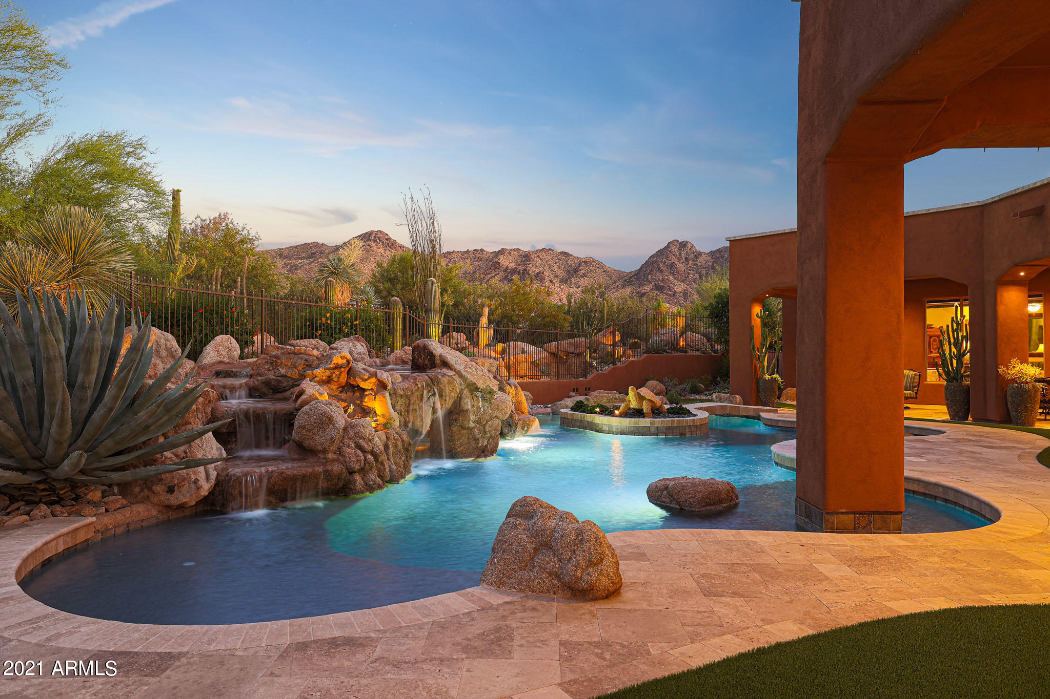 Sonoran Crest - Residential