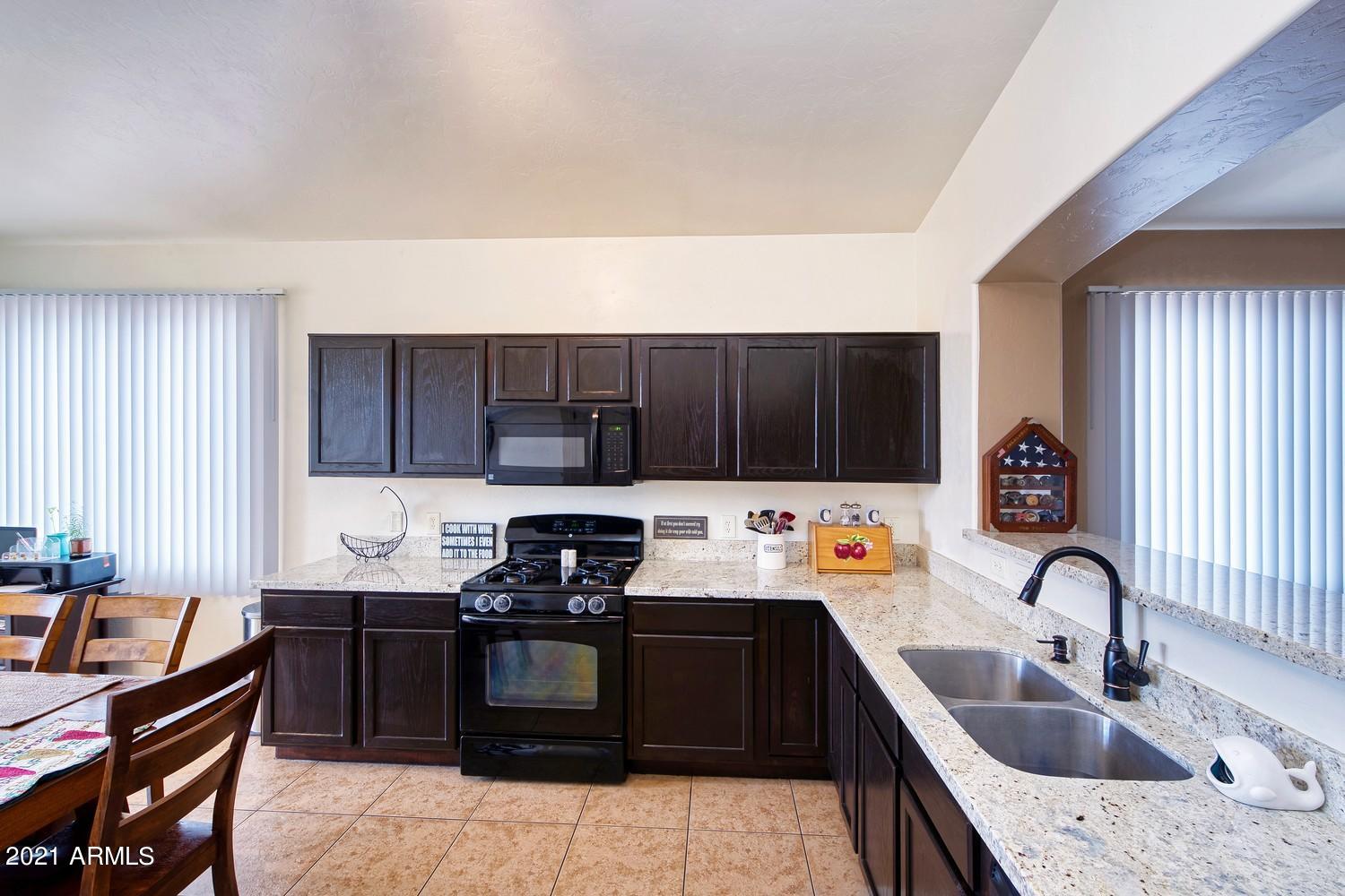 CANYONS AT WHETSTONE RANCH - Residential