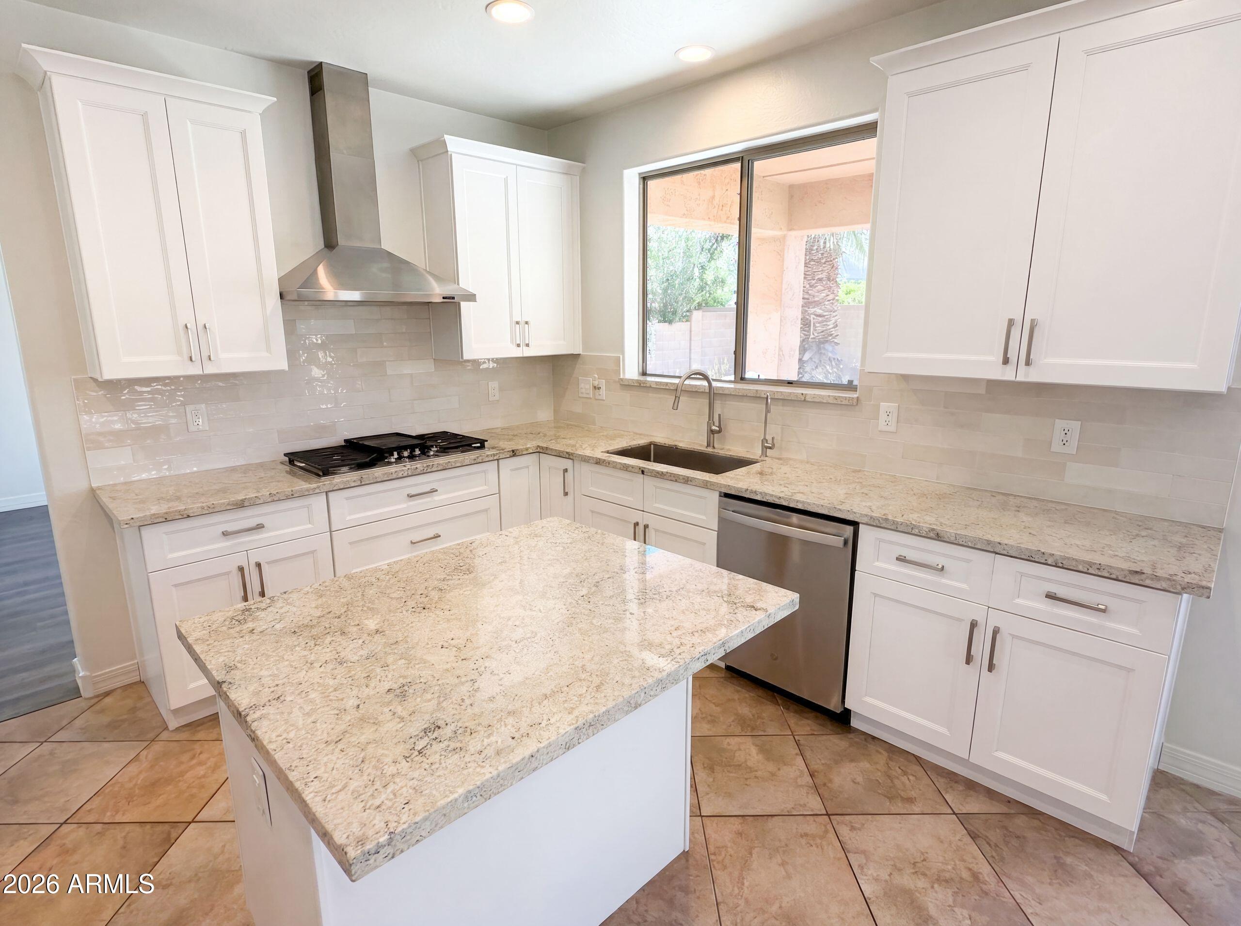 5032 W YEARLING Road