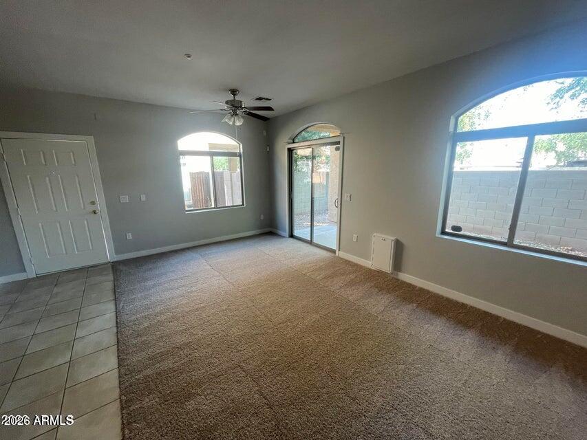 2401 E RIO SALADO Parkway 1152