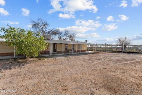 A home in Tonopah