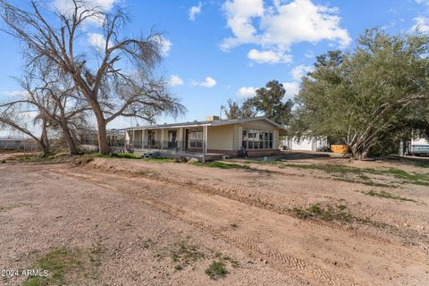 A home in Tonopah