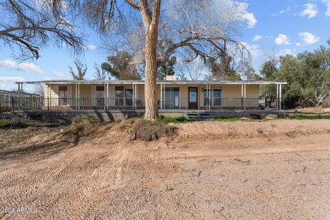 A home in Tonopah