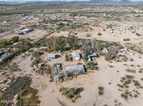 A home in Tonopah