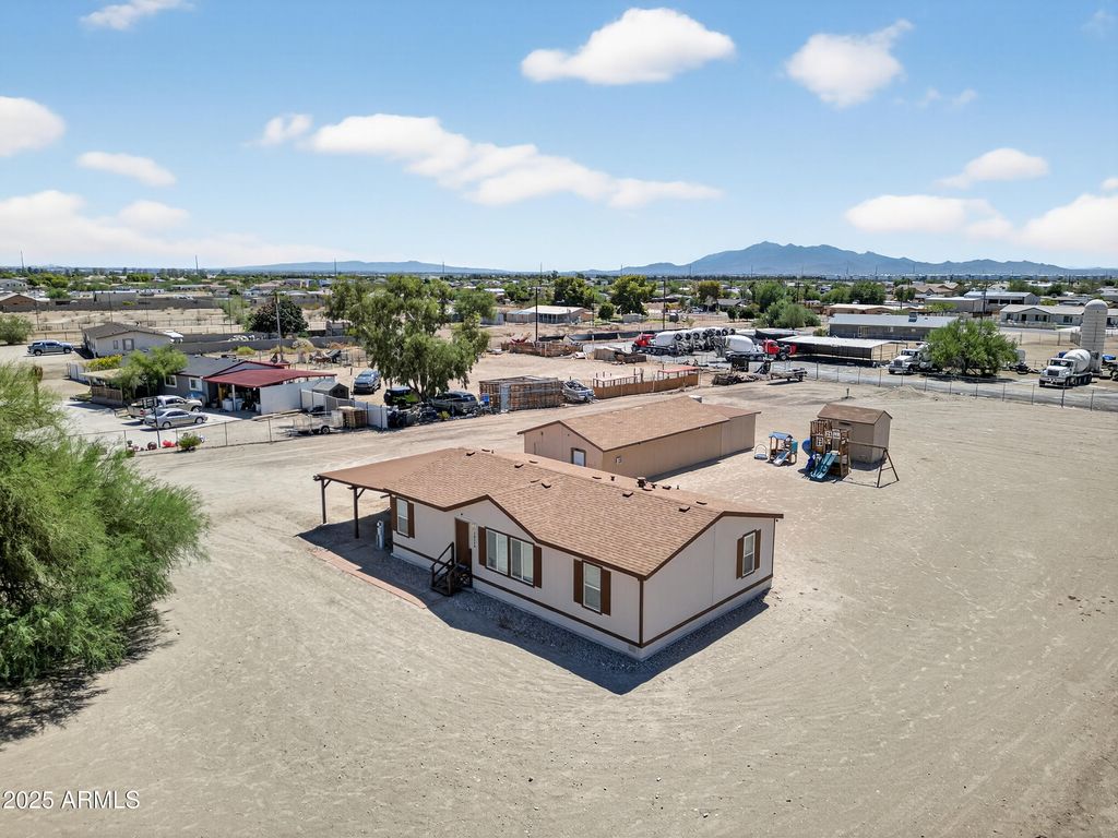 Photo of 19349 W Osborn Road, Litchfield Park, AZ 85340 (MLS # 6916425)