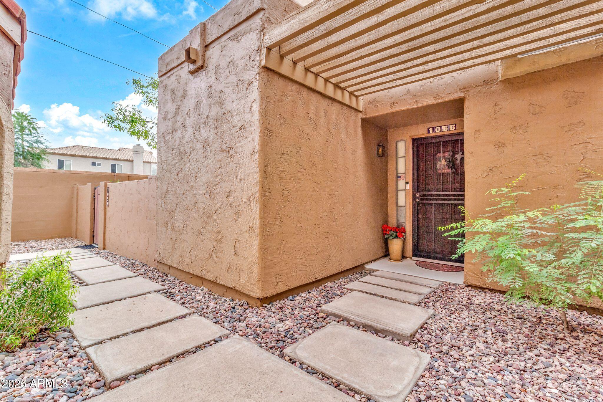 5640 E BELL Road 1055