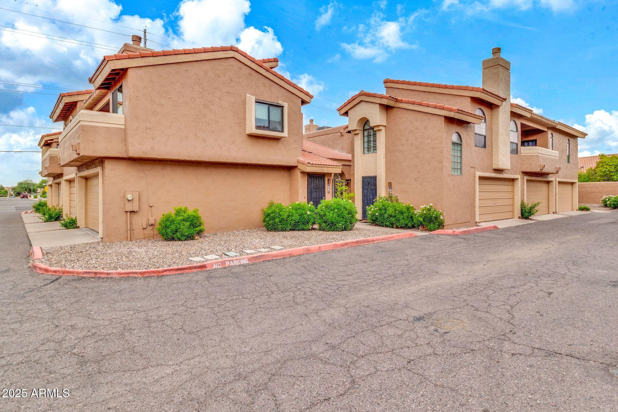 5640 E BELL Road 1055