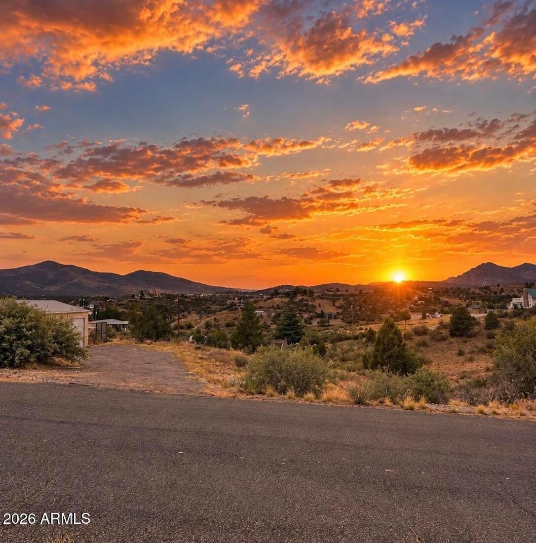 18129 S PEEPLES VALLEY Road 5