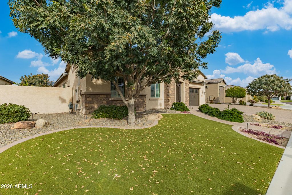 Photo of 9176 W Sands Drive, Peoria, AZ 85383 (MLS # 6970013)