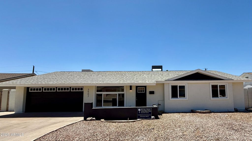Photo of 2507 W Corrine Drive, Phoenix, AZ 85029 (MLS # 7032433)