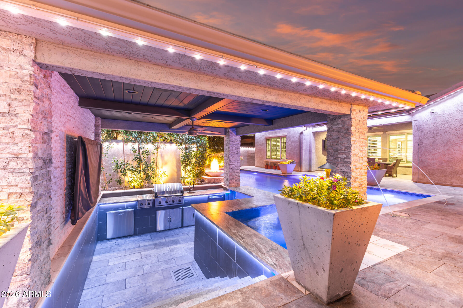 3249 E NIGHTINGALE Lane