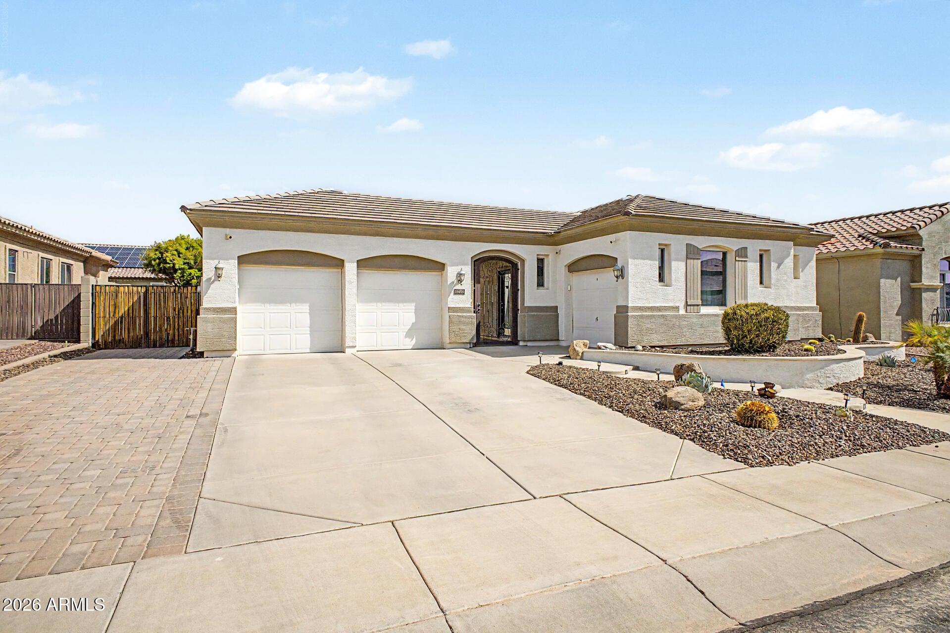 18418 W CINNABAR Avenue