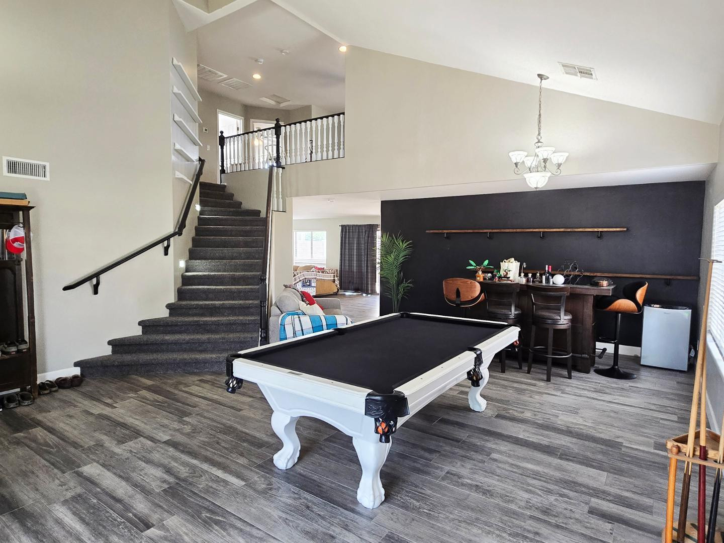 1856 W QUICK DRAW Way