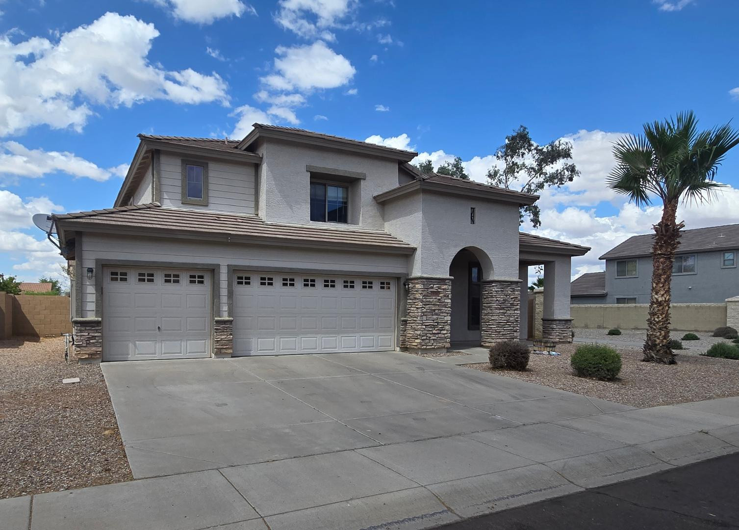 1856 W QUICK DRAW Way