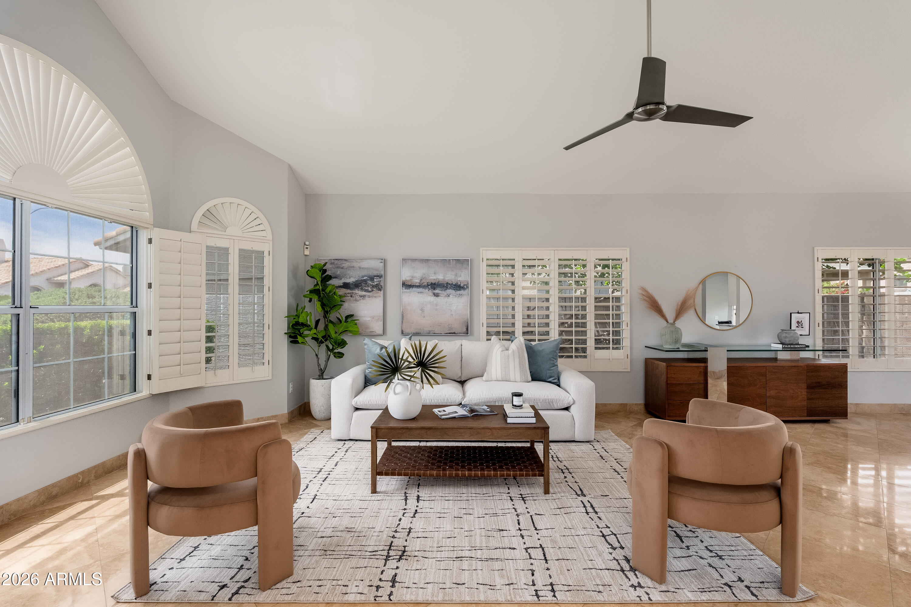 4950 E AIRE LIBRE Avenue